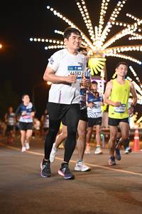 BIB: 44583, 40650
                            <button type="button" onclick="openModal(23236524)" class="btn btn-primary btn-sm float-right btn-popup" data-toggle="modal" data-target=".modal-high-quality">
                        <i class="fas fa-shopping-cart"></i> Add to Cart
                    </button>
                                            <button type="button" onclick="isThisMe(23236524, true)" class="btn btn-success btn-sm float-right btn-popup btn-isme hidden" data-toggle="tooltip" data-placement="bottom" title="นี่คือรูปของคุณใช่ไหม คลิกที่นี่เพื่อเอาเข้าอัลบั้ม">
                        <i class="fas fa-plus"></i> Add to album
                    </button>
                    <button type="button" onclick="isThisMe(23236524, false)" class="btn btn-warning btn-sm float-right btn-popup btn-isnotme hidden">
                        <i class="fas fa-ban"></i> Remove from album
                    </button>